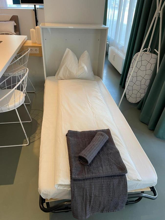 Main Station Design Loft Style Apartment Innsbruck Buitenkant foto