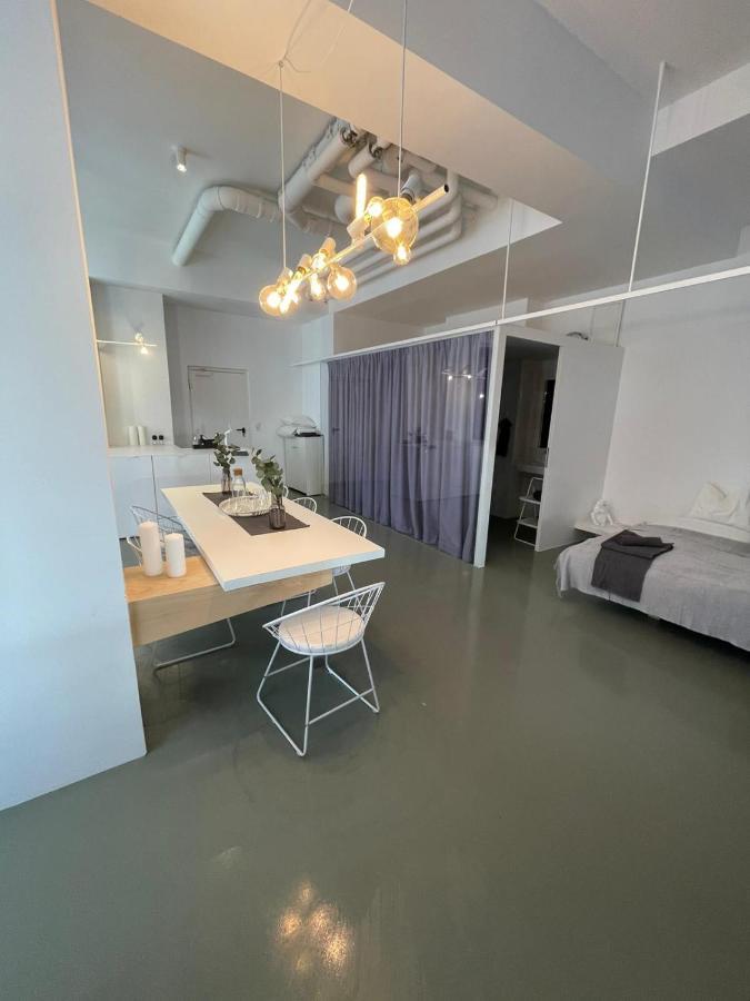 Main Station Design Loft Style Apartment Innsbruck Buitenkant foto